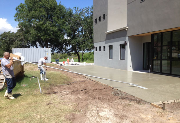 Custom Home Concrete Driveway FL - 11